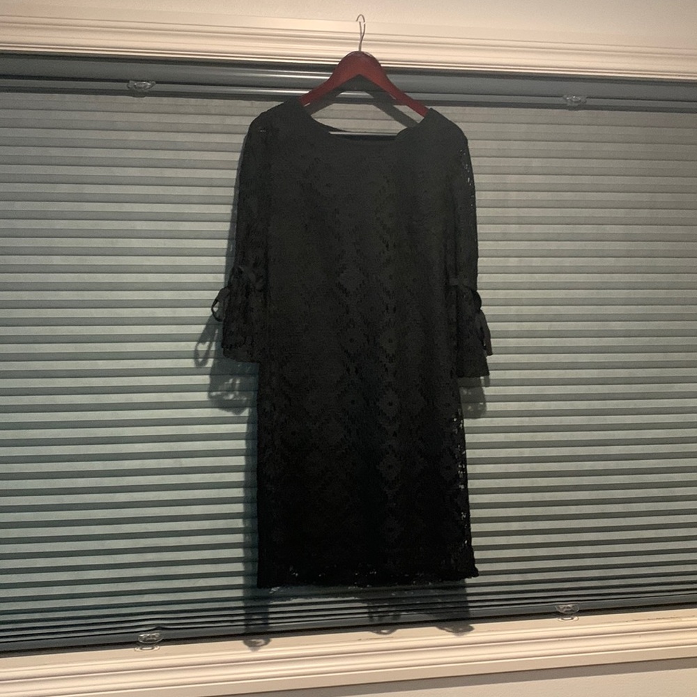 Black lace dress (fully lined)